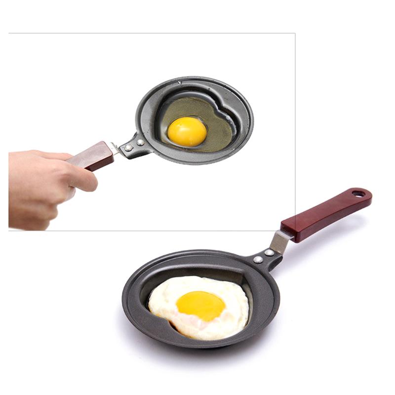 ミニエッグフライキッチン用品朝食ラブパンパンケーキパンハート - Mini Pancake Griddle のレビューと価格
